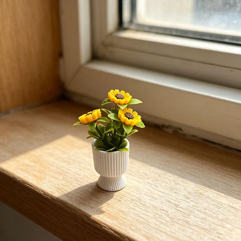 Plant Pot - {#} Miniature Sunflower Potted Plant Ornament
